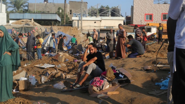 ضربات اسرائيلية تقتل سبعة أشخاص في غزة بعد إعلان التوص ل إلى اتفاق لنزع سلاح حماس ضربات اسرائيلية تقتل سبعة أشخاص في غزة بعد إعلان التوص ل إلى اتفاق لنزع سلاح حماس