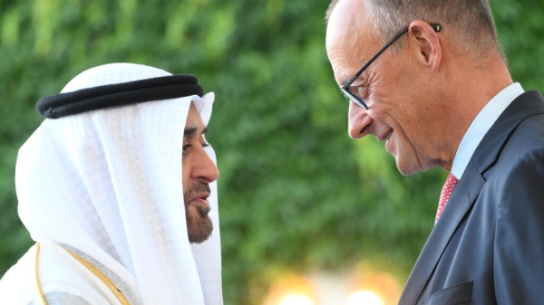 الإمارات تعتزم استثمار 40 مليار يورو في ألمانيا تشمل مراكز بيانات برلين