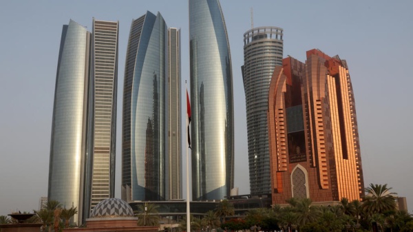 أبوظبي تحتفي بيوم المرأة الإماراتية في معالم العين التاريخية أبوظبي تحتفي بيوم المرأة الإماراتية في معالم العين التاريخية