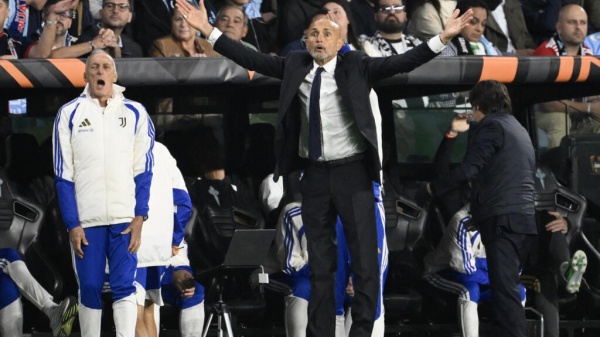 يوروبا ليغ مواني يقود يوفنتوس لفوزا قاتل على فيغو يوروبا ليغ مواني يقود يوفنتوس لفوزا قاتل على فيغو