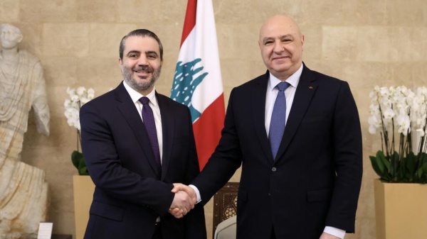 الشيباني ينقل رسالة طمأنة إلى بيروت ويؤكد فتح صفحة جديدة من العلاقات السورية اللبنانية الشيباني ينقل رسالة طمأنة إلى بيروت ويؤكد فتح صفحة جديدة من العلاقات السورية اللبنانية
