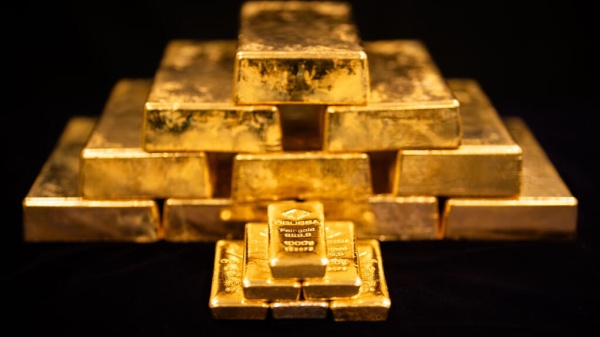 هولندا تعيد توزيع احتياطياتها من الذهب وتنقل 86 طنا إلى بريطانيا هولندا تعيد توزيع احتياطياتها من الذهب وتنقل 86 طنا إلى بريطانيا