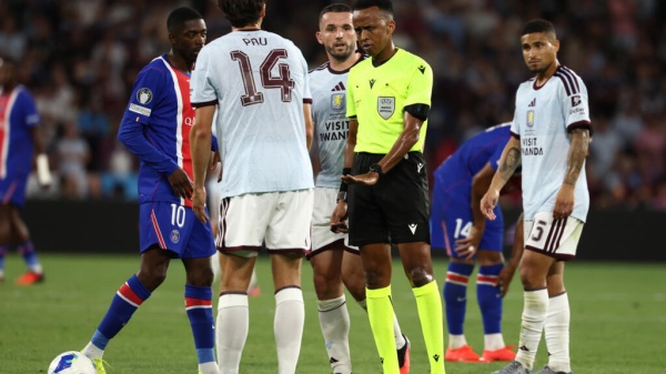 الحكم الصومالي عمر أرتان يرى في الكأس السوبر الأوروبية كأس العالم الخاصة بي