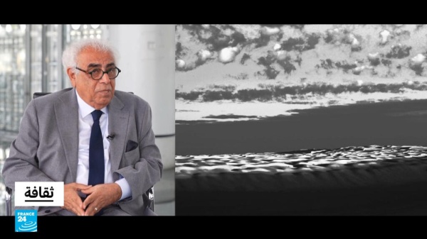 كتاب من نسج البحر لي لشوقي عبد الأمير صورة بصرية وشعرية عن مسقط