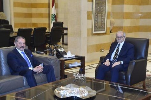 الرئيس سلام يستقبل الممثل الخاص للرئيس عباس ياسر عباس بحضور السفير الأسعد