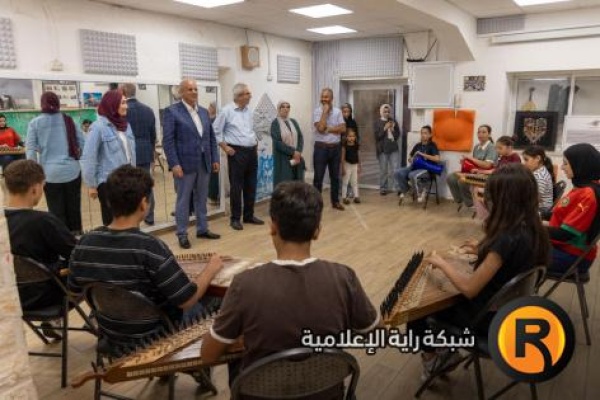 وفد من بيت مال القدس يتفقد المدارس الصيفية ويؤكد استمرار دعم الأطفال والمؤسسات المقدسية