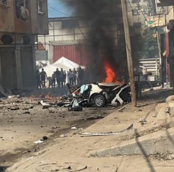 شهيد ومصابون جراء قصف الاحتلال مركبة في حي التفاح شرق مدينة غزة شهيد ومصابون جراء قصف الاحتلال مركبة في حي التفاح شرق مدينة غزة