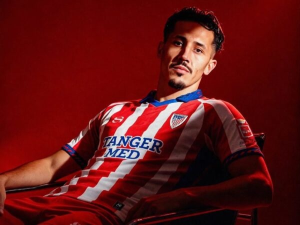 المغرب التطواني يضم الدولي المغربي السابق فيصل فجر لصفوفه المغرب التطواني يضم الدولي المغربي السابق فيصل فجر لصفوفه