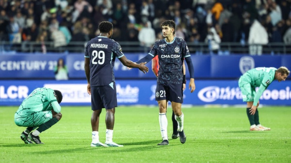 مرسيليا يوقف سلسلة هزائمه في الدوري الفرنسي ورين ينتفض برباعية أمام أوكسير مرسيليا يوقف سلسلة هزائمه في الدوري الفرنسي ورين ينتفض برباعية أمام أوكسير