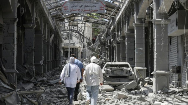 العفو الدولية تطالب بالتحقيق في غارات إسرائيلية بوصفها جرائم حرب العفو الدولية تطالب بالتحقيق في غارات إسرائيلية بوصفها جرائم حرب