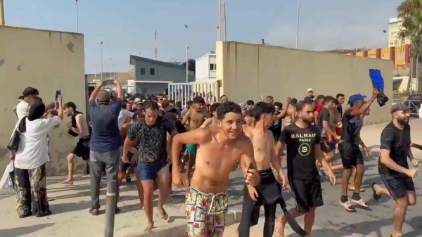 علاقة الجزائر وإسرائيل بتدفق آلاف المهاجرين إلى سبتة علاقة الجزائر وإسرائيل بتدفق آلاف المهاجرين إلى سبتة