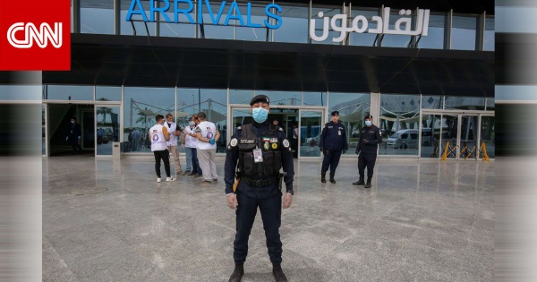 بعد هجوم إيران فجر الخميس مطار الكويت يعود للواجهة بعد إعلان إغلاق المجال الجوي مؤقتا بعد هجوم إيران فجر الخميس مطار الكويت يعود للواجهة بعد إعلان إغلاق المجال الجوي مؤقتا