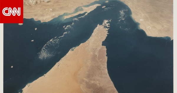 مسؤول أمريكي واشنطن ت كث ف غاراتها على أهداف إيرانية بمحيط مضيق هرمز
