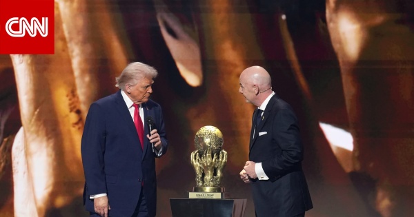 مصدر مطلع لـcnn ترامب اتصل بإنفانتينو قبل إلغاء طرد بالوغون مصدر مطلع لـcnn ترامب اتصل بإنفانتينو قبل إلغاء طرد بالوغون