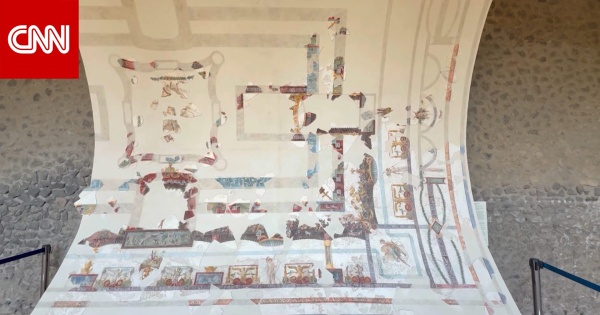 بعد أكثر من ألف عام على دمارها علماء آثار يرممون سقف قاعة ولائم في بومبي بعد أكثر من ألف عام على دمارها علماء آثار يرممون سقف قاعة ولائم في بومبي