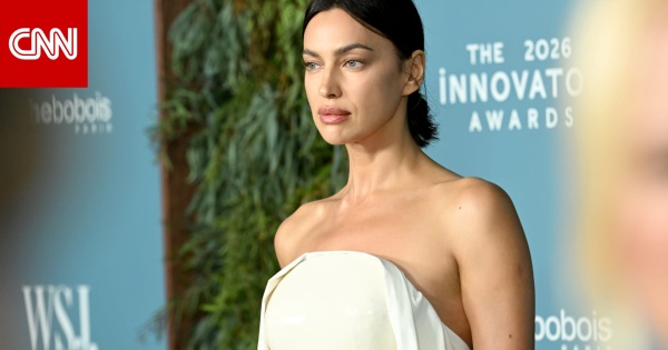 حبيبة كريستيانو رونالدو السابقة بفستان مكشوف جريء في نيويورك
