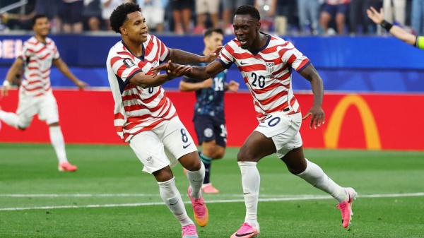 كأس العالم 2026 الولايات المتحدة تحقق أكبر فوز لها في تاريخها بالمونديال وتتفوق على باراغواي 4 1 كأس العالم 2026 الولايات المتحدة تحقق أكبر فوز لها في تاريخها بالمونديال وتتفوق على باراغواي 4 1