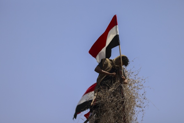 المشروع الوطني الذي أ جهض كيف عاد اليمن إلى ما قبل الدولة
