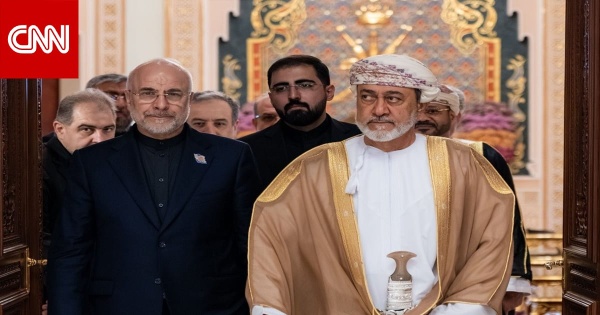 سلطنة ع مان وإيران تؤكدان الحفاظ على عبور مضيق هرمز بلا رسوم سلطنة ع مان وإيران تؤكدان الحفاظ على عبور مضيق هرمز بلا رسوم