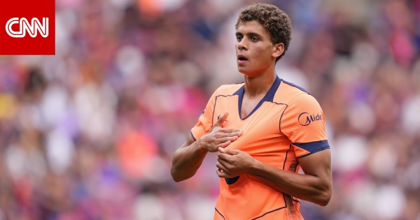 بـ3 كلمات برشلونة يعلق على هدف م ذهل لحمزة عبد الكريم أمام بازل بـ3 كلمات برشلونة يعلق على هدف م ذهل لحمزة عبد الكريم أمام بازل