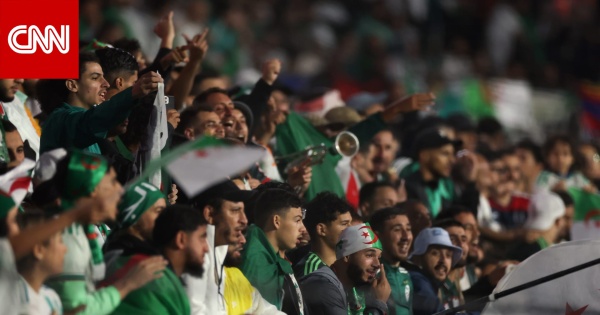 تضمن هتاف ميسي عدو الله حقيقة فيديو متداول لجماهير منتخب الجزائر بالتزامن مع مباراة الأرجنتين تضمن هتاف ميسي عدو الله حقيقة فيديو متداول لجماهير منتخب الجزائر بالتزامن مع مباراة الأرجنتين
