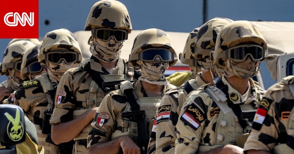 الجيش المصري يستأئف حملته ضد التنقيب غير المشروع عن الذهب في الصحراء الشرقية الجيش المصري يستأئف حملته ضد التنقيب غير المشروع عن الذهب في الصحراء الشرقية
