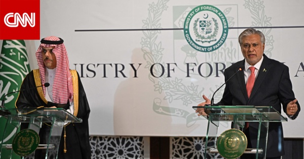 السعودية وباكستان تعربان عن قلقهما البالغ بعد تصاعد التوتر بين أمريكا وإيران السعودية وباكستان تعربان عن قلقهما البالغ بعد تصاعد التوتر بين أمريكا وإيران