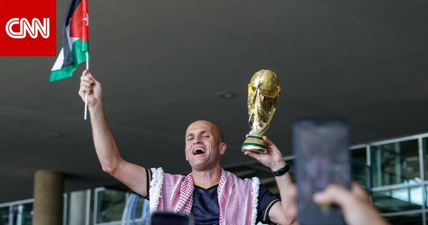 بعد مشاركته في كأس العالم طاقم حكام أردني يحظى باستقبال حافل عند وصوله لعم ان بعد مشاركته في كأس العالم طاقم حكام أردني يحظى باستقبال حافل عند وصوله لعم ان