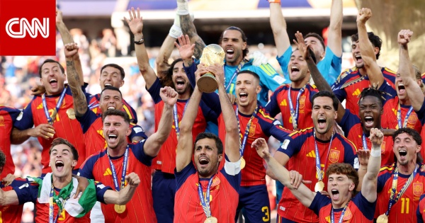 بـ6 كلمات علاء مبارك يعلق على فوز إسبنايا بلقب بطولة كأس العالم 2026 بـ6 كلمات علاء مبارك يعلق على فوز إسبنايا بلقب بطولة كأس العالم 2026