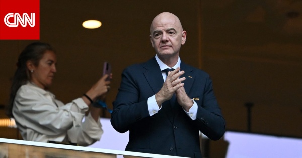 تنشرون الكراهية رئيس فيفا يرد على منتقدي تنظيم كأس العالم 2026