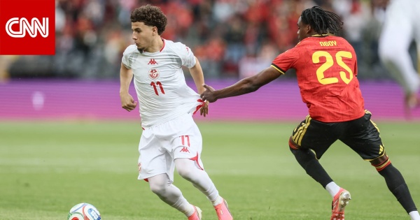 هذا ما فعله جمهور منتخب تونس مع اللاعبين بعد خسارة ثقيلة أمام بلجيكا هذا ما فعله جمهور منتخب تونس مع اللاعبين بعد خسارة ثقيلة أمام بلجيكا