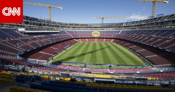 برشلونة يعلن وفاة عامل خلال أعمال تجديد ملعب سبوتيفاي كامب نو برشلونة يعلن وفاة عامل خلال أعمال تجديد ملعب سبوتيفاي كامب نو