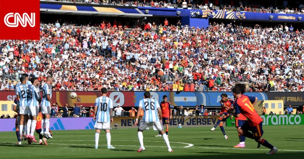 فيفا يعلن عن أبرز 11 لاعب ا في كأس العالم 2026 تعر ف إليهم فيفا يعلن عن أبرز 11 لاعب ا في كأس العالم 2026 تعر ف إليهم