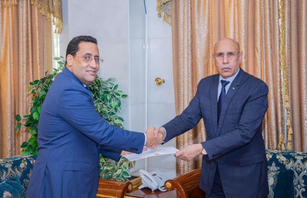 موريتانيا الوزير الأول يقدم استقالة حكومته للرئيس