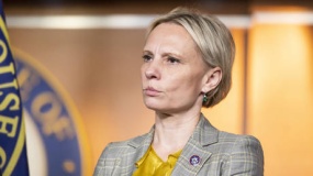 congresswoman s criticism of kiev irritates washington cnn