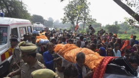 tractor accident kills 26 religious pilgrims