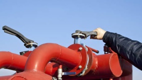 russia resumes gas flow to eu state gazprom