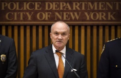 ex nypd commissioner ray kelly turns tipster for eric adams and new commish