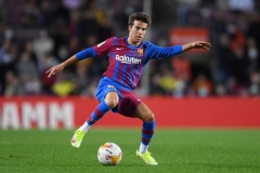 galaxy looking forward to arrival of riqui puig from barcelona