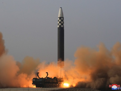 عاجل | كوريا الشمالية تطلق صاروخا باليستيا باتجاه البحر