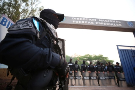 مصرع ستّة من أفراد عصابة في “حادثة” في سجن في هندوراس