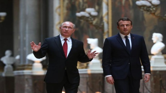 اتصال ماكرون وبوتين: محاولة فرنسية لأداء دور وسيط فاعل بشأن أوكرانيا