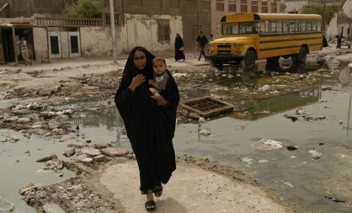 العراق: في إطار حملة 16 يوما من النشاط، خبراء ومسؤولون أمميون يجددون دعوة الحكومة للمساءلة عن العنف الإجرامي ضد المرأة