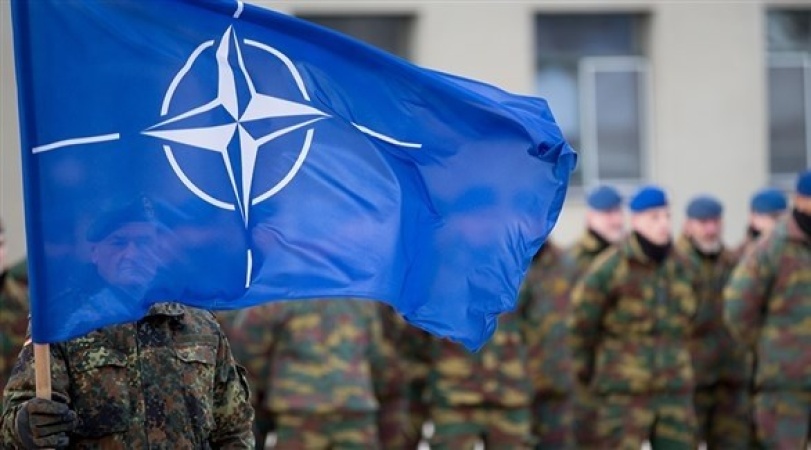 الناتو: الحلف سيعزز قواته على تخوم روسيا إن صعدت عدوانها 