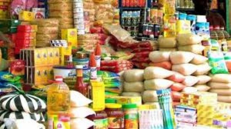ارتفاع جنوني لأسعار المواد الغذائية في اليمن بعد وصول سعر الدولار إلى أعلى مستوى