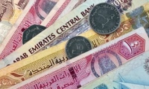 الدرهم الإماراتي يرتفع 50 قرشًا خلال أسبوع.. تعرف على الأسعار الجديدة