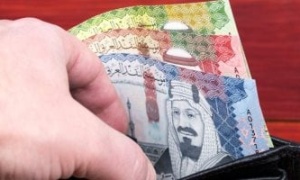 الريال السعودى يتراجع 55 قرشا أمام الجنيه.. تعرف على سعره اليوم فى البنوك