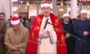 قناة الحياة تنقل صلاة التراويح من مسجد الحسين