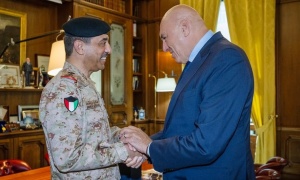رئيس الأركان ووزير الدفاع الإيطالي يبحثان تطوير التعاون الدفاعي المشترك