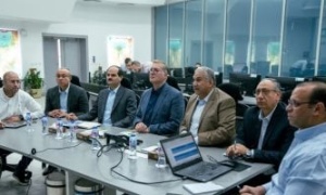 وزير البترول يتفقد مركز التحكم القومي للغاز الطبيعي
